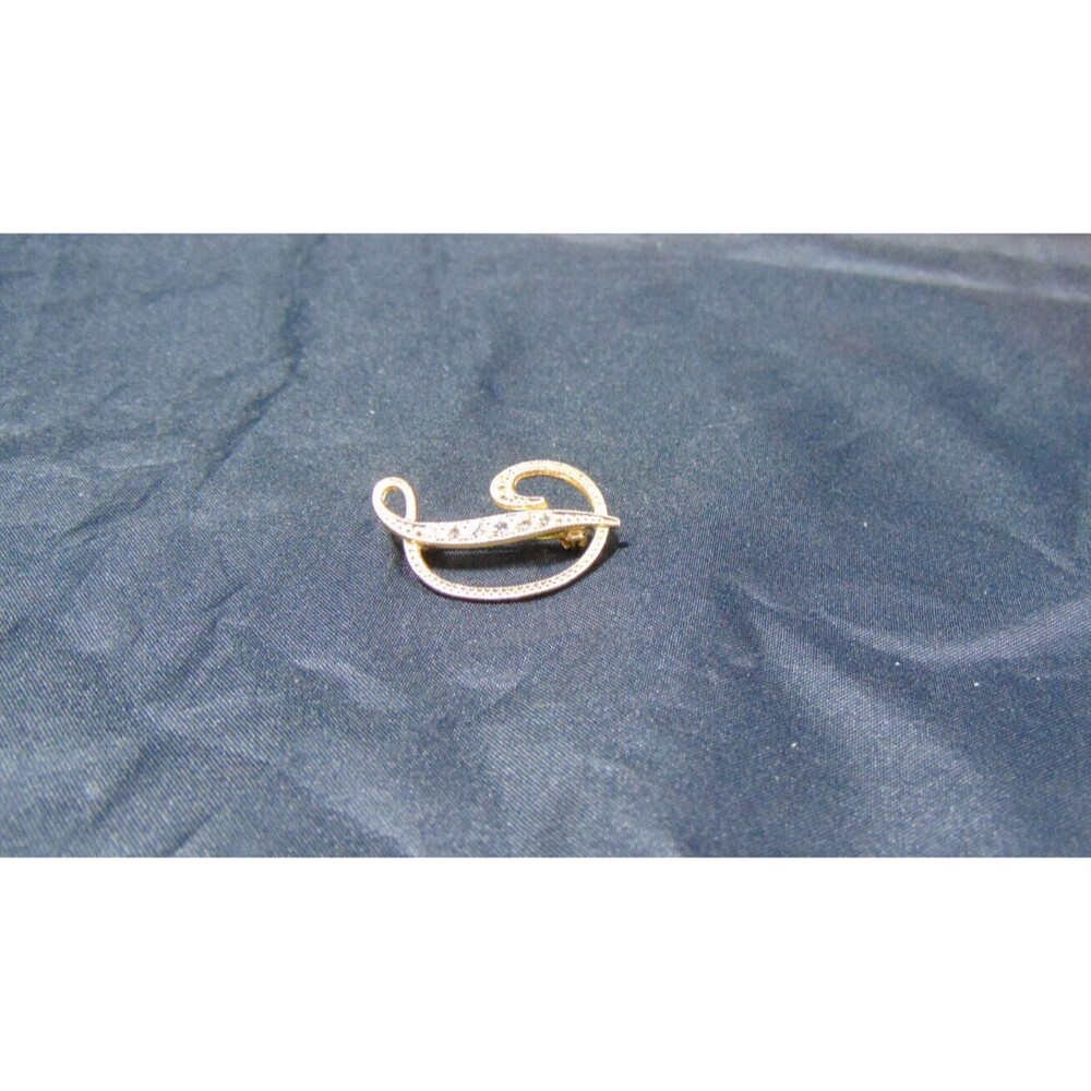 Initial "D"  Brooch, Pin Goldtone Rhinestone Script Initial 1" - Picture 6 of 6